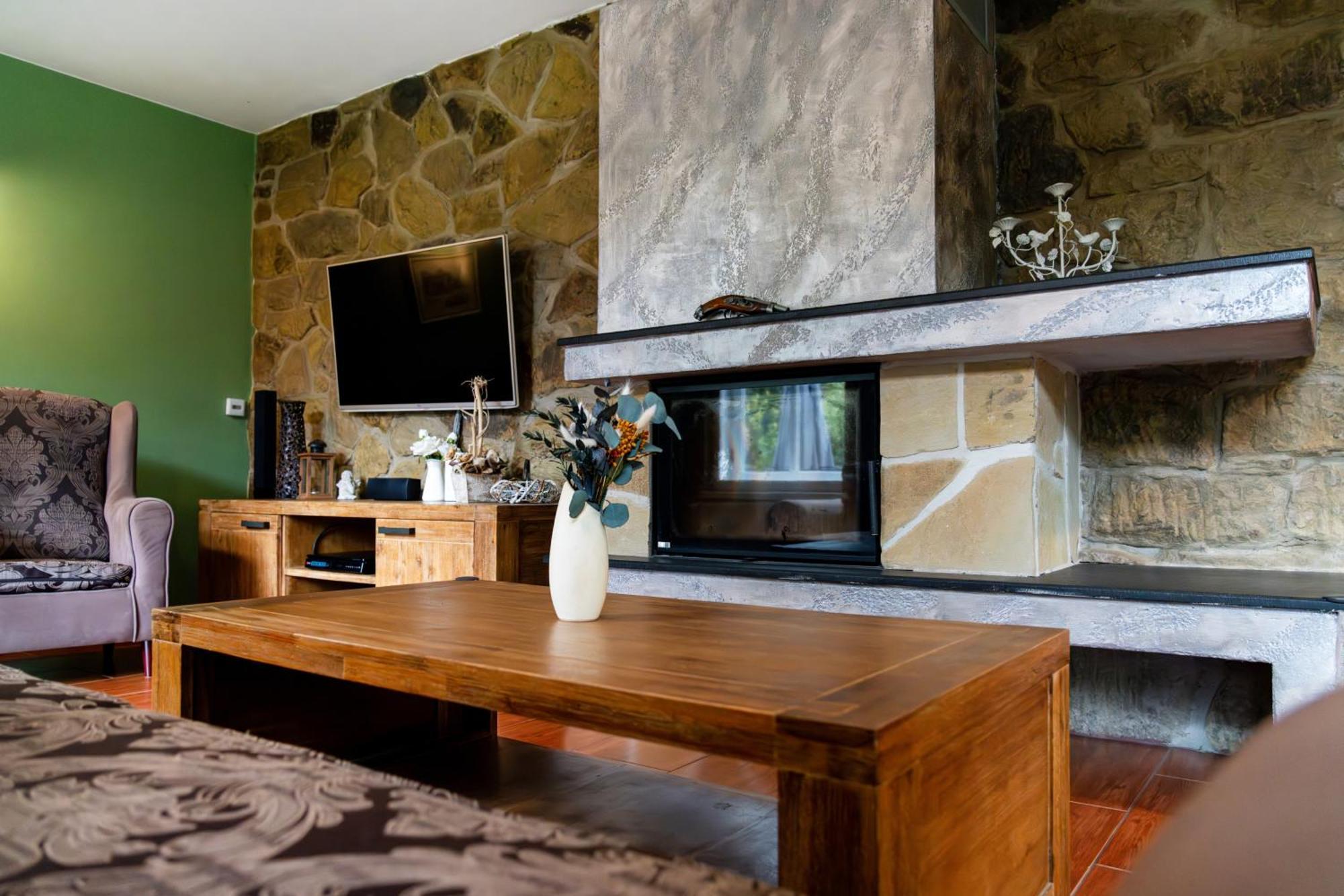 Villa Emausy Luhacovice Luaran gambar